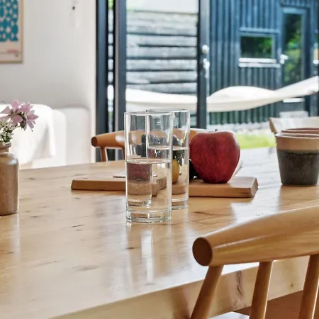 Iolani - 1-3km From The Sea By Interhome *